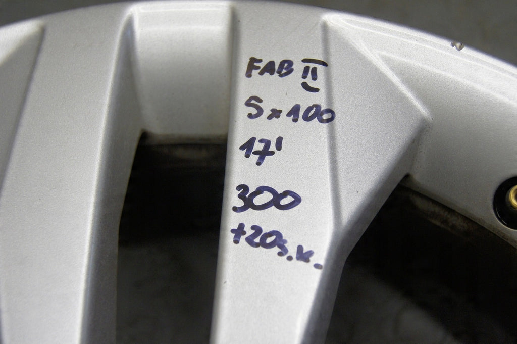 1x Alufelge 17 Zoll 7.0" 5x100 5J0601025N Skoda Fabia Ii Rim Wheel