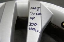 Laden Sie das Bild in den Galerie-Viewer, 1x Alufelge 17 Zoll 7.0&quot; 5x100 5J0601025N Skoda Fabia Ii Rim Wheel