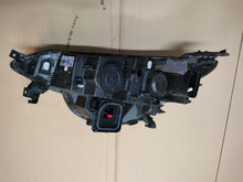 Laden Sie das Bild in den Galerie-Viewer, Frontscheinwerfer Renault Megane IV 260100767R Rechts Scheinwerfer Headlight