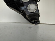 Laden Sie das Bild in den Galerie-Viewer, Frontscheinwerfer Ford Transit Courier MK3-R2X6-13W030-CE Links Headlight SCH9779458594hm