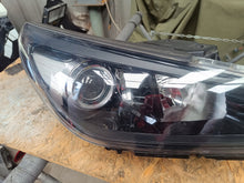 Load image into Gallery viewer, Frontscheinwerfer Hyundai I30 III 92102-G4060 LED Rechts Scheinwerfer Headlight SCH4456948485rt