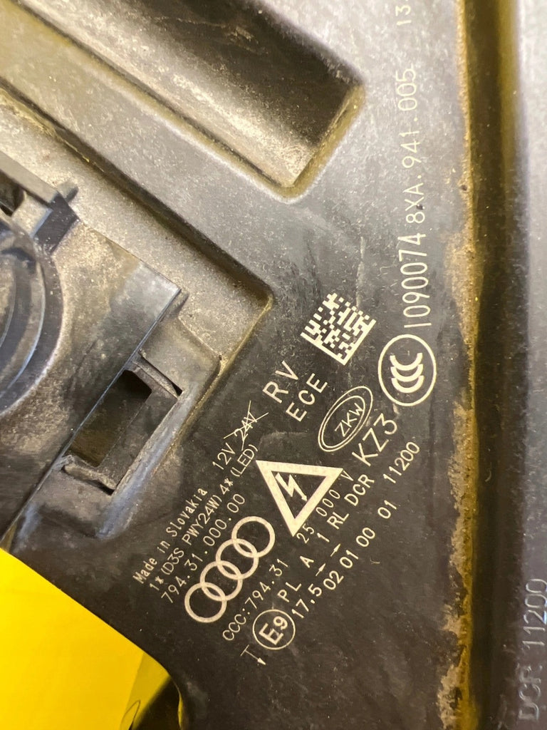 Frontscheinwerfer Audi A1 8XA941005 Xenon Ein Stück (Rechts oder Links)