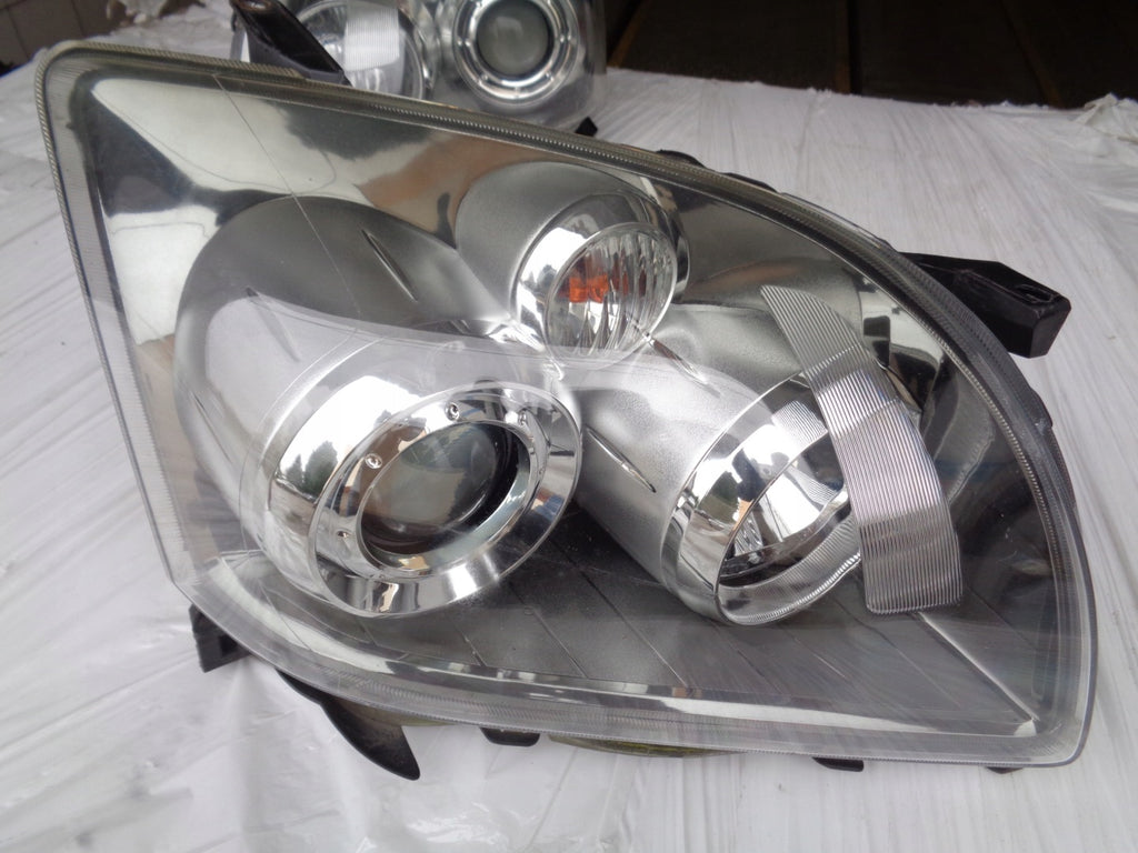 Frontscheinwerfer Toyota Avensis Rechts Scheinwerfer Headlight SCH6128451383vs