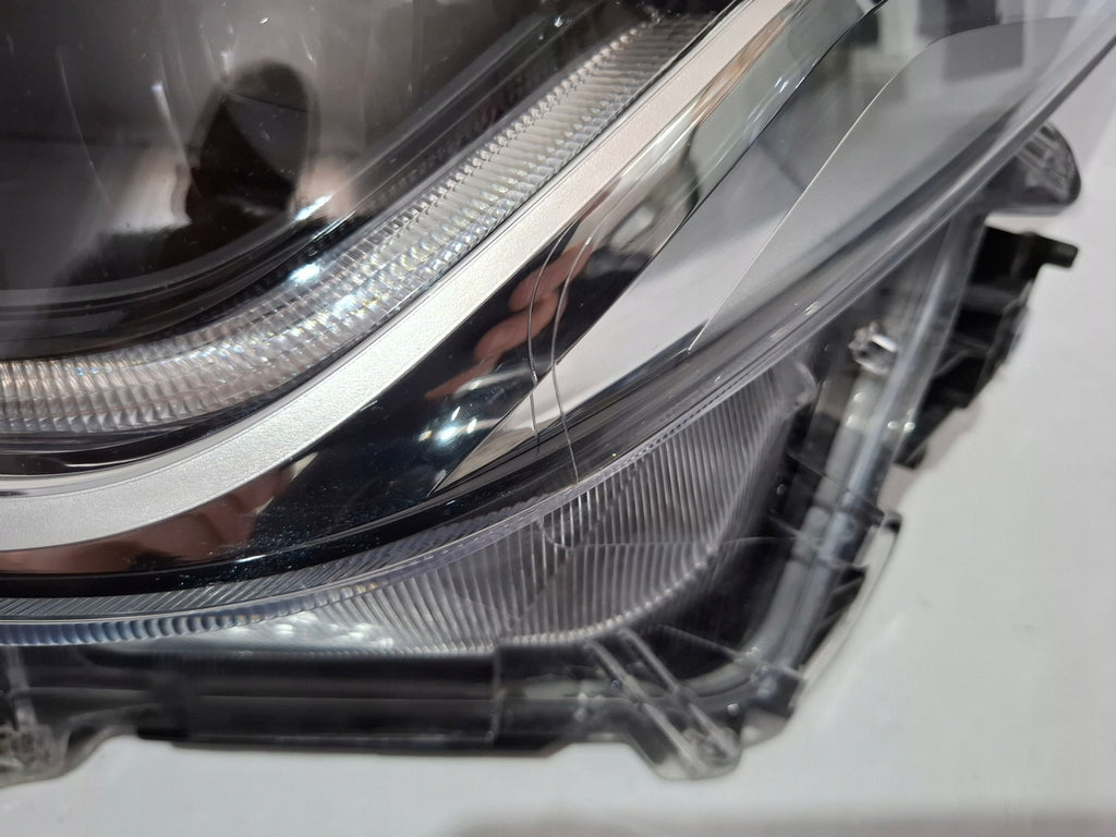 Frontscheinwerfer Toyota Corolla 81150-02T51-00 LED Rechts oder Links