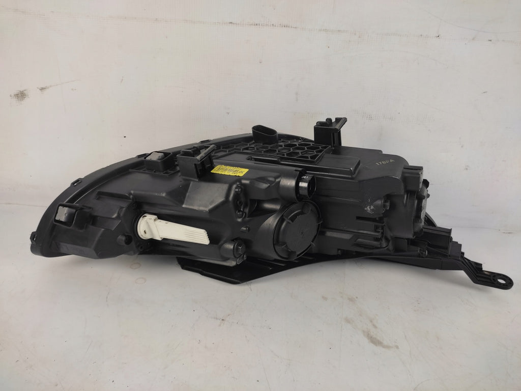 Frontscheinwerfer Hyundai I30 III 92101-G4020 Ein Stück (Rechts oder Links)