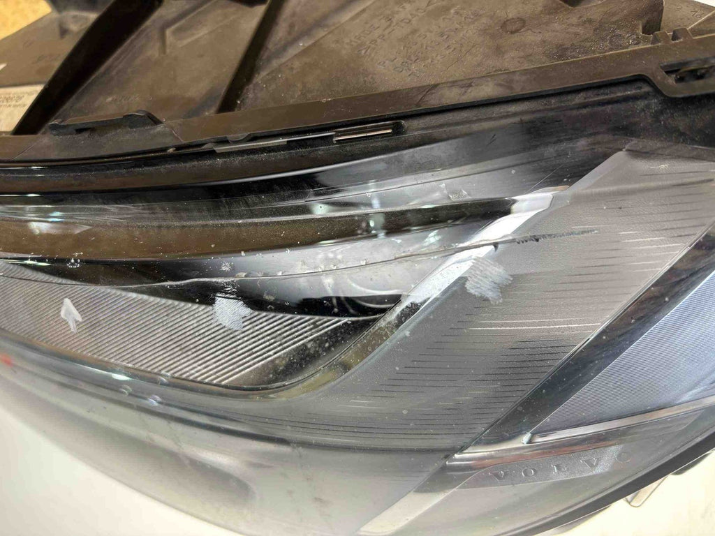 Frontscheinwerfer Volvo S90 V90 32228676 LED Ein Stück (Rechts oder Links) SCH8575375532rb