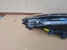 Laden Sie das Bild in den Galerie-Viewer, Frontscheinwerfer Mitsubishi Outlander III 4BX15 8301C8-63 LED Links Headlight