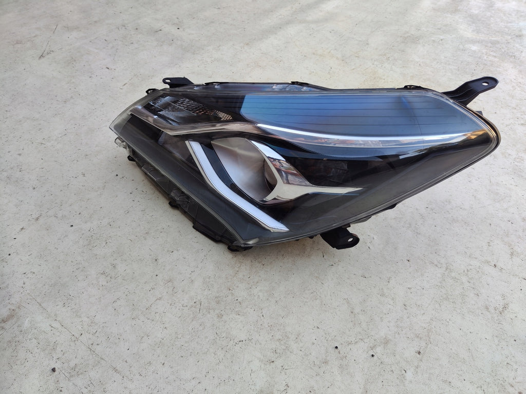 Frontscheinwerfer Toyota Yaris FPW1718 Ein Stück (Rechts oder Links) Headlight SCH2834695399ia