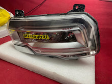 Laden Sie das Bild in den Galerie-Viewer, Frontscheinwerfer Daf 2188984 Links Scheinwerfer Headlight SCH9414493766dy