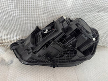 Laden Sie das Bild in den Galerie-Viewer, Frontscheinwerfer Mercedes-Benz Cla A1189068400 Full LED Rechts Headlight SCH6901584452mh