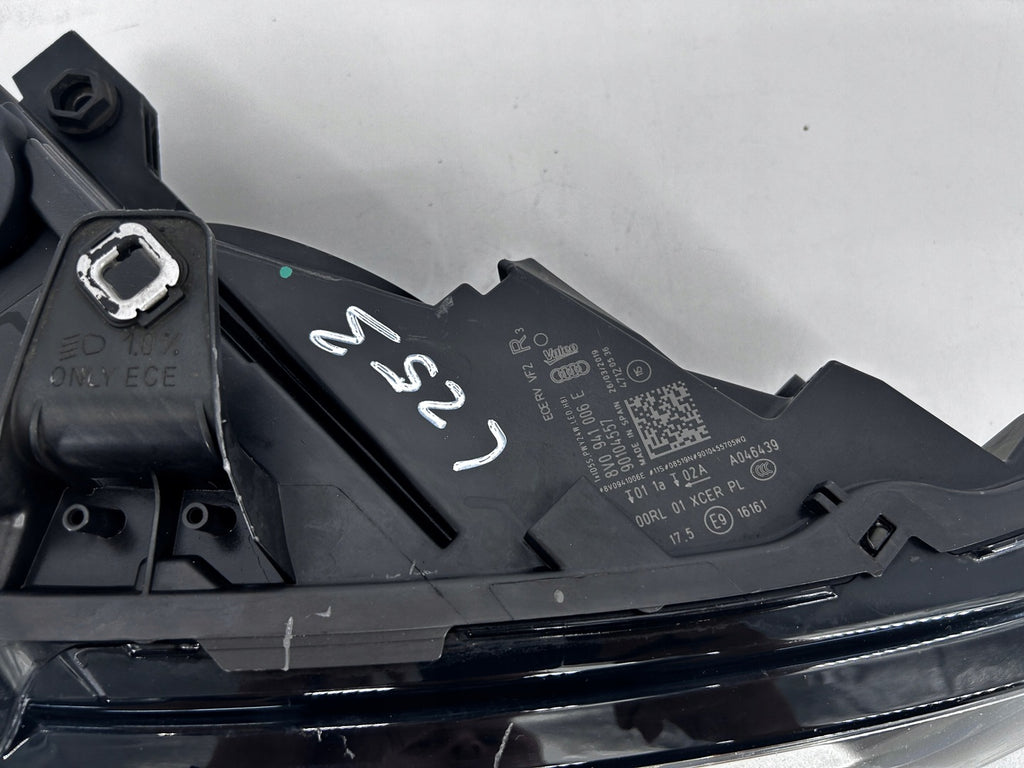 Frontscheinwerfer Audi A3 8V0941006E Xenon Ein Stück (Rechts oder Links) SCH2133636547sz