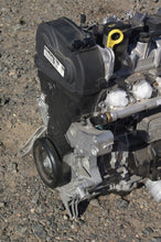 Load image into Gallery viewer, Motor Skoda I DGE 1.6 ETSI Benzin Engine Komplett MOT7908018491mm