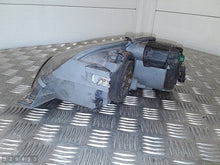 Laden Sie das Bild in den Galerie-Viewer, Frontscheinwerfer Alfa Romeo Spider 301144212 Rechts Scheinwerfer Headlight SCH3101240369bs