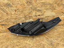 Laden Sie das Bild in den Galerie-Viewer, Frontscheinwerfer Ford Fiesta I C1BB-13W029-CH Rechts Scheinwerfer Headlight SCH1534511199jf