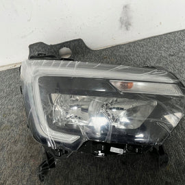 Frontscheinwerfer Opel Movano B Master III 260105567 Rechts Headlight SCH7206998772em