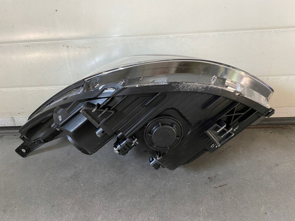 Frontscheinwerfer Kia Soul II 92102-E4 Rechts Scheinwerfer Headlight