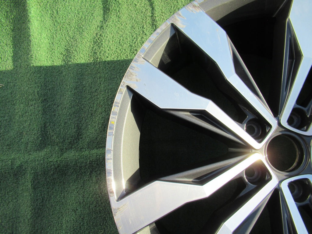 1x Alufelge 19 Zoll 8.0" 5x112 47ET Glanz Grau 2GA601025 Mg T-Roc Rim Wheel FEL6827474227jw