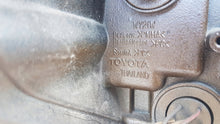 Load image into Gallery viewer, Frontscheinwerfer Toyota Hilux Full LED Links Scheinwerfer Headlight SCH8980561077lb