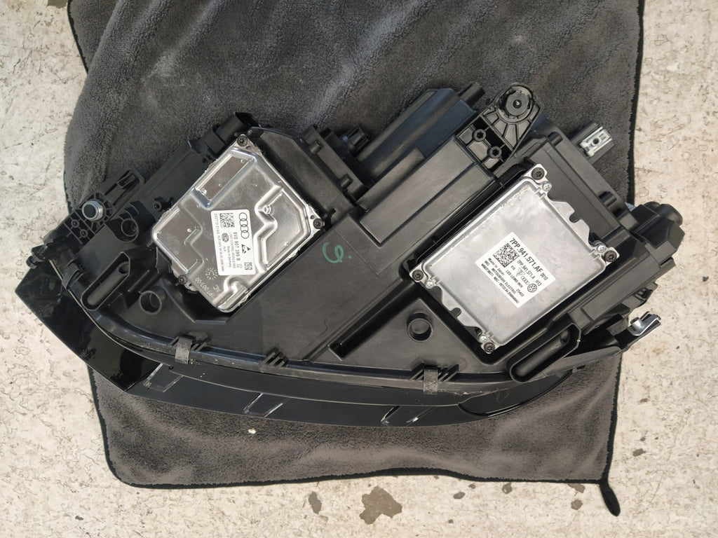 Frontscheinwerfer VW Touran 5TB941082D LED Rechts Scheinwerfer Headlight SCH6846149858up