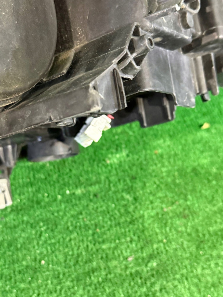 Frontscheinwerfer Seat Leon 5FB941006D 09001M68W5 Full LED Rechts Headlight