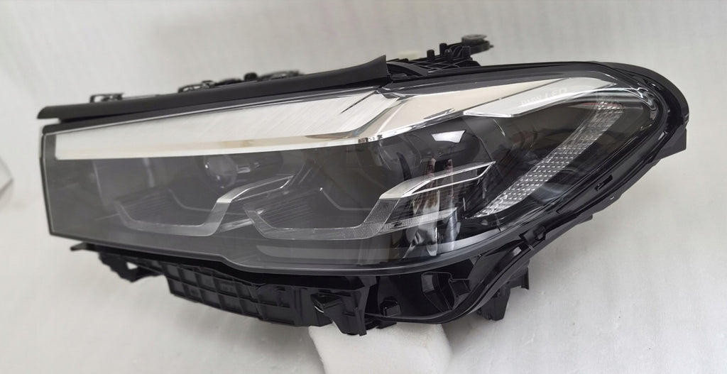 Frontscheinwerfer BMW 5 G31 G30 5A388C3-04 Full LED Links Scheinwerfer Headlight SCH9339218319ji
