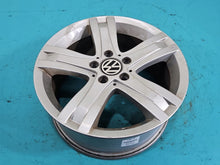 Load image into Gallery viewer, 1x Alufelge 17 Zoll 7.5" 5x112 47 5ET VW Tiguan Rim Wheel FEL4076457978go