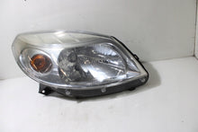 Load image into Gallery viewer, Frontscheinwerfer Dacia Sandero 8200733877 LED Rechts Scheinwerfer Headlight