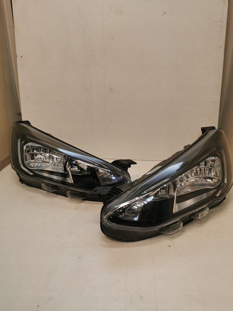 Frontscheinwerfer Ford Focus MX7B-13E014-CC Full LED Rechts oder Links