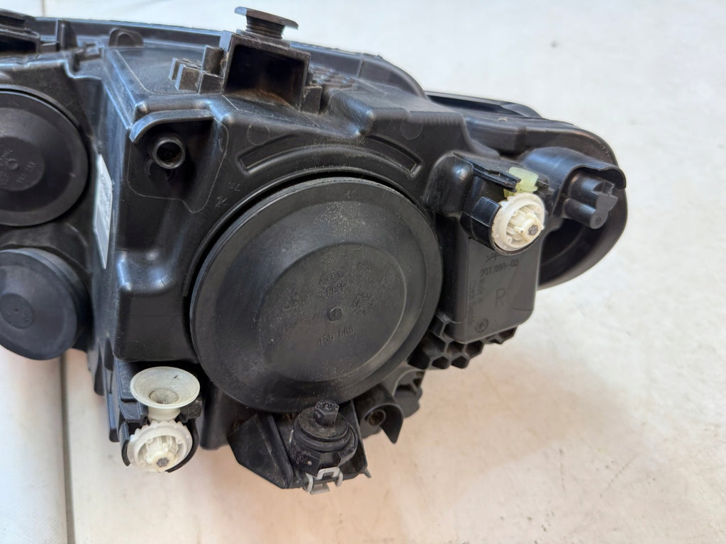 Frontscheinwerfer VW Caddy 2K1941016B Rechts Scheinwerfer Headlight SCH8310435706ss