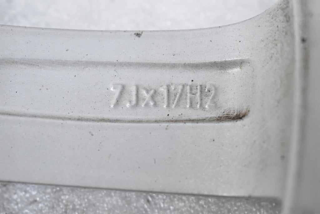 1x Alufelge 17 Zoll 7.0" 5x112 49ET 5E0601025E 5E0601025BT Skoda Superb Iii