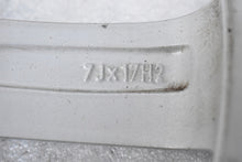 Laden Sie das Bild in den Galerie-Viewer, 1x Alufelge 17 Zoll 7.0&quot; 5x112 49ET 5E0601025E 5E0601025BT Skoda Superb Iii