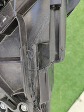 Laden Sie das Bild in den Galerie-Viewer, Frontscheinwerfer Mercedes-Benz A1189068501 Links Scheinwerfer Headlight SCH9918484133rz