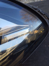 Load image into Gallery viewer, Frontscheinwerfer Mercedes-Benz W246 A2468205361 030129520100 LE13A6316 Links SCH6293814359mv