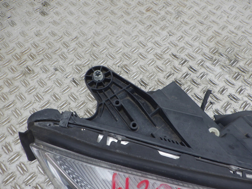 Frontscheinwerfer Mercedes-Benz W204 2048209061 Rechts Scheinwerfer Headlight SCH7359999917xr