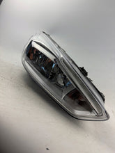Laden Sie das Bild in den Galerie-Viewer, Frontscheinwerfer Ford Focus III F1EB-13W029-AFA Rechts Scheinwerfer Headlight SCH3526383692ne