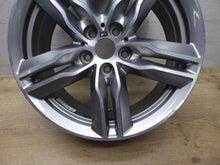 Laden Sie das Bild in den Galerie-Viewer, 1x Alufelge 18 Zoll 7.5&quot; 5x112 51ET Glanz Silber 7850456 BMW F48 Rim Wheel