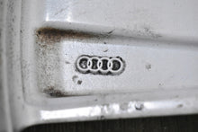 Load image into Gallery viewer, 1x Alufelge 17 Zoll 7.0&quot; 5x112 46ET Glanz Silber 8K0601025N Audi C7 A4 B8