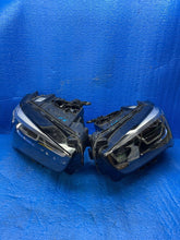 Laden Sie das Bild in den Galerie-Viewer, Frontscheinwerfer BMW F48 5A01177 Ein Stück (Rechts oder Links) Headlight