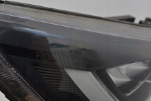 Laden Sie das Bild in den Galerie-Viewer, Frontscheinwerfer Ford Focus NX7B-13E014-CF Full LED Rechts Headlight SCH4041764754fo