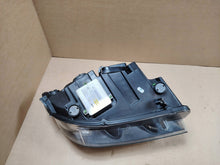 Laden Sie das Bild in den Galerie-Viewer, Frontscheinwerfer BMW X1 E84 89093511 Links Scheinwerfer Headlight SCH9842245137hp