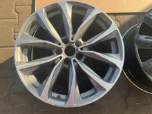 Laden Sie das Bild in den Galerie-Viewer, 1x Alufelge 19 Zoll 7.5" 5x112 32ET 6877326 BMW X3 G01 Rim Wheel FEL2170904773vb