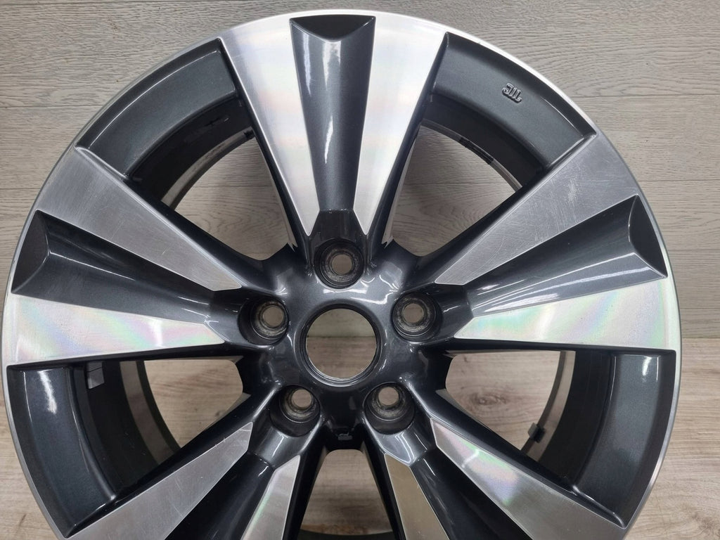 1x Alufelge 17 Zoll N50701 Nissan Pulsar Rim Wheel