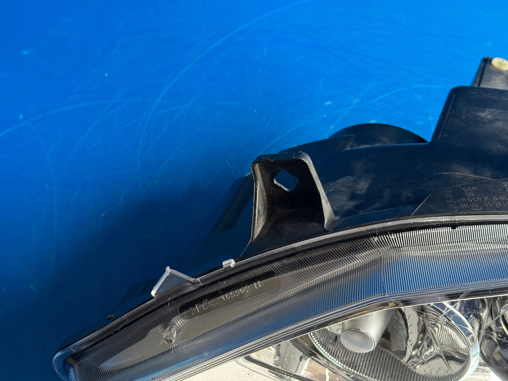 Frontscheinwerfer Mercedes-Benz Vito A6398202861 Xenon Links Headlight SCH2247506637fa