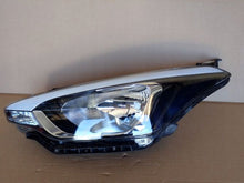 Laden Sie das Bild in den Galerie-Viewer, Frontscheinwerfer Hyundai I20 92101C8000 Links Scheinwerfer Headlight