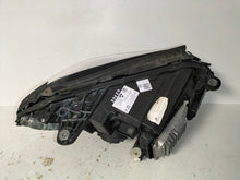 Laden Sie das Bild in den Galerie-Viewer, Frontscheinwerfer Mercedes-Benz W205 A2059065906 LED Links Headlight SCH9123234734gz
