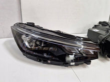 Load image into Gallery viewer, Frontscheinwerfer VW Passat LED Ein Satz Scheinwerfer Headlight SCH2366761073ze