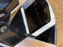 Load image into Gallery viewer, 1x Alufelge 20 Zoll 8.5" 5x114.3 54ET 52910-S1810 Hyundai Tucson Santa Fe FEL6919951801en