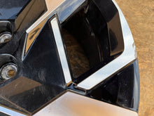 Laden Sie das Bild in den Galerie-Viewer, 1x Alufelge 20 Zoll 8.5" 5x114.3 54ET 52910-S1810 Hyundai Tucson Santa Fe FEL6919951801en