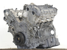 Load image into Gallery viewer, Motor Mercedes-Benz W212 642836 3.0 231PS 170kW 193TKm Diesel Engine Unkomplett