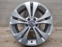 Laden Sie das Bild in den Galerie-Viewer, 4x Alufelge 17 Zoll 7.5" 5x112 52 5ET A2464010800 Mercedes-Benz W246 W242 FEL8536137485ev